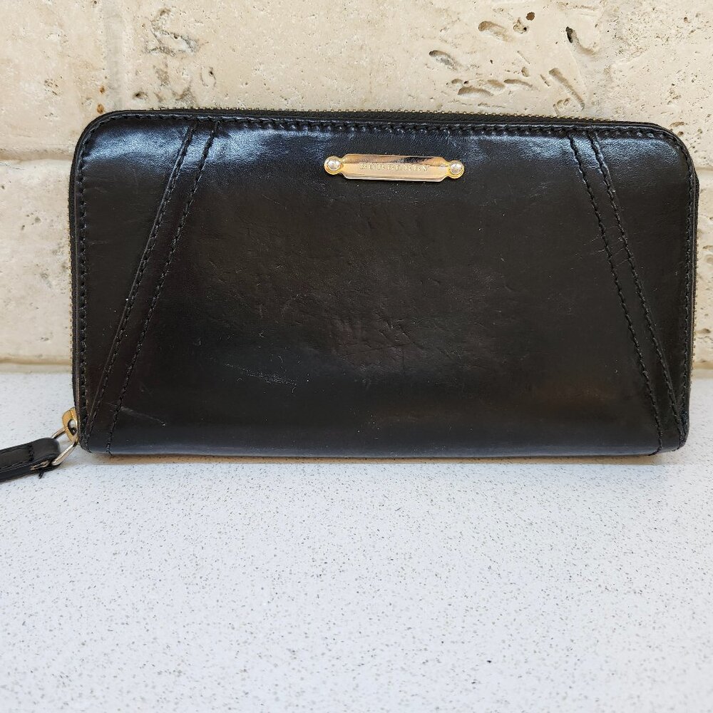 Burberry black leather wallet